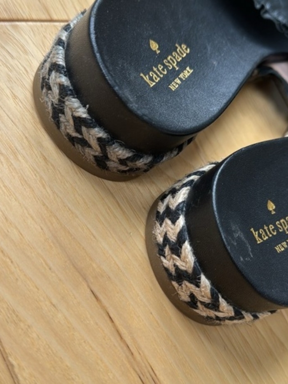 Kate Spade Zahara Ruffle Slide Sandals - Picture 5 of 8